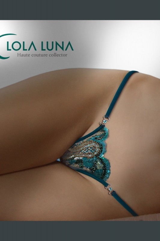 String Kamala | Lola Luna